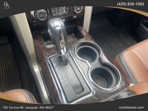 Used 2013 Ford F150 Platinum image 12