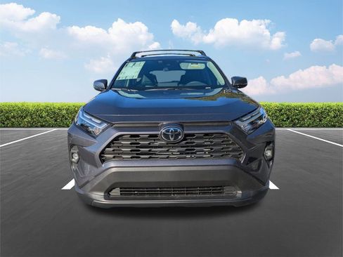 New 2025 Toyota RAV4 XLE Premium image 9