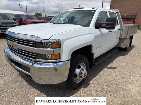Used 2016 Chevrolet Silverado 3500 W/T w/ WT Convenience Package AWD/4WD image 1