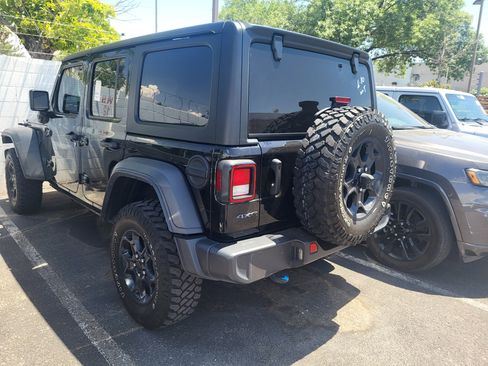 Used 2023 Jeep Wrangler Unlimited w/ 8.4" Radio Group AWD/4WD image 15