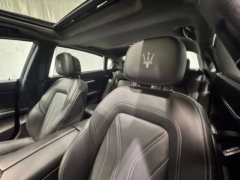 Used 2023 Maserati Quattroporte Modena Q4 image 24