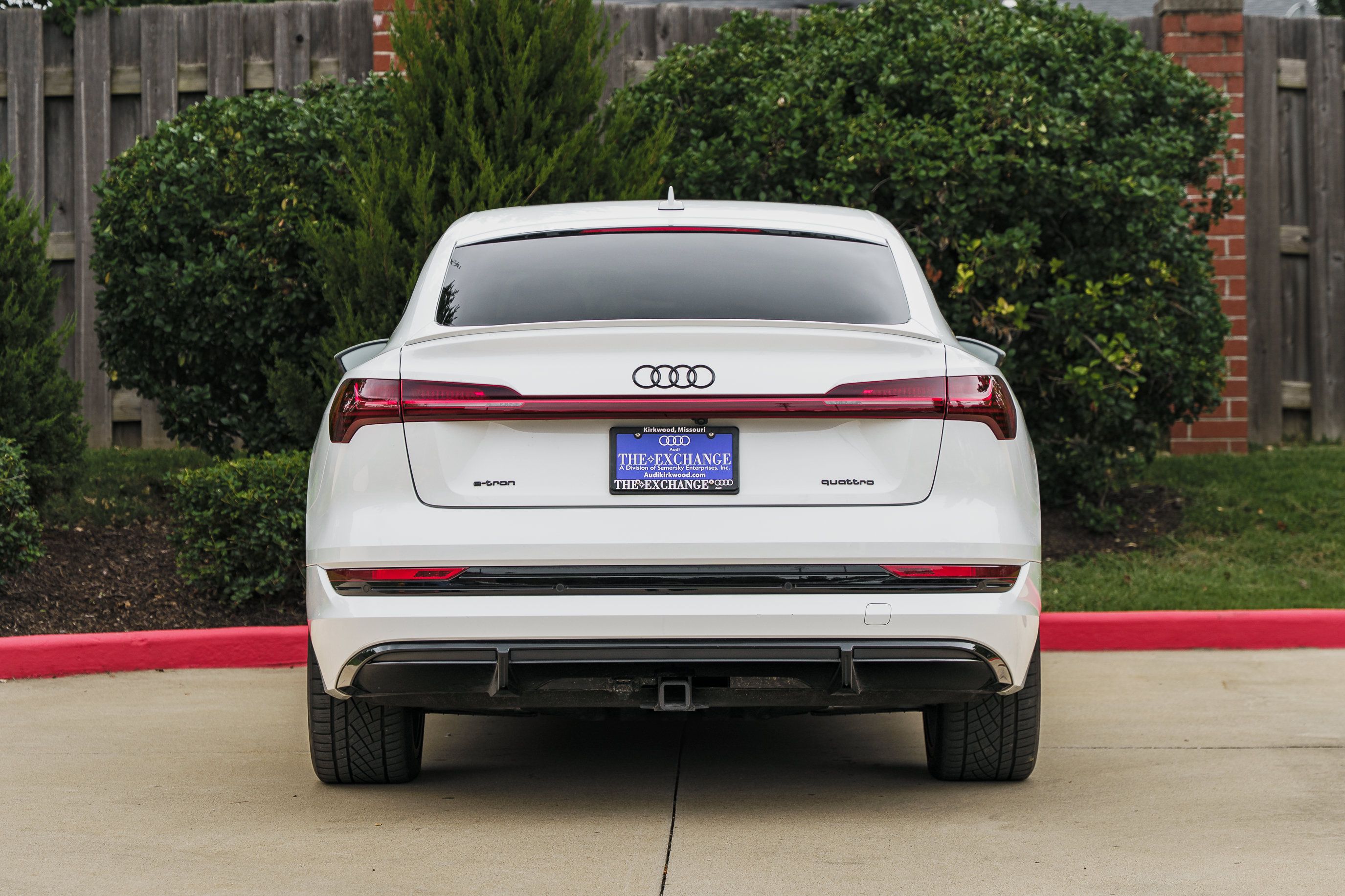 Used 2023 Audi e-tron Prestige w/ Prestige Package AWD/4WD image 27