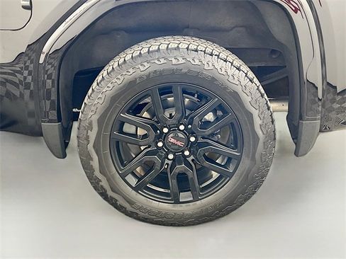 Used 2023 GMC Sierra 1500 Elevation w/ Elevation Premium Package image 39
