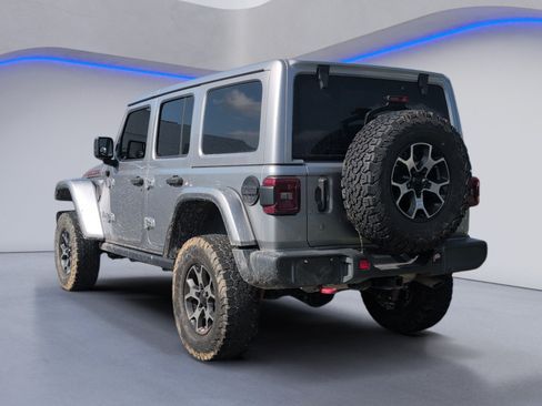 Used 2018 Jeep Wrangler Unlimited Rubicon AWD/4WD image 3