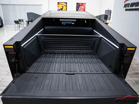 Used 2024 Tesla Cybertruck Cyberbeast image 59