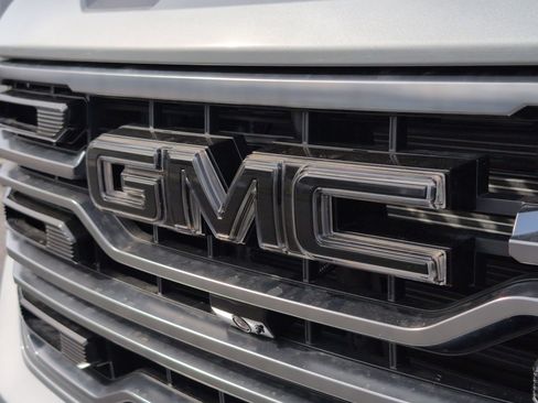 New 2026 GMC Sierra 1500 AT4 w/ AT4 Premium Package image 56