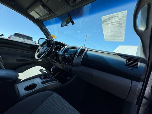 Used 2014 Toyota Tacoma 2WD Access Cab w/ SR5 Package image 28