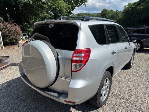 Used 2010 Toyota RAV4 4WD image 6