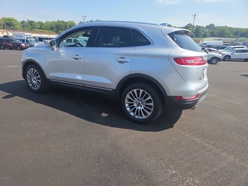 Used 2016 Lincoln MKC Reserve FWD image 10