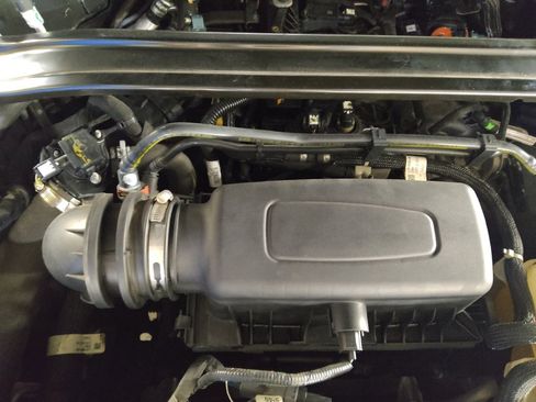 Used 2021 Ford Explorer Limited w/ Equipment Group 301A image 30