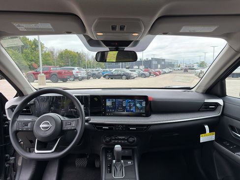 New 2026 Nissan Kicks SV w/ SV Premium Package image 28