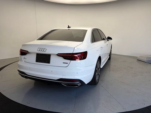Used 2022 Audi A4 2.0T Premium w/ Convenience Package AWD/4WD image 4