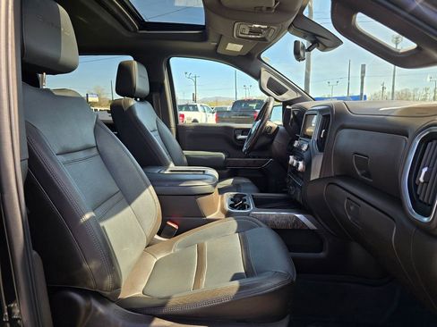 Used 2019 GMC Sierra 1500 Denali w/ Denali Ultimate Package AWD/4WD image 9