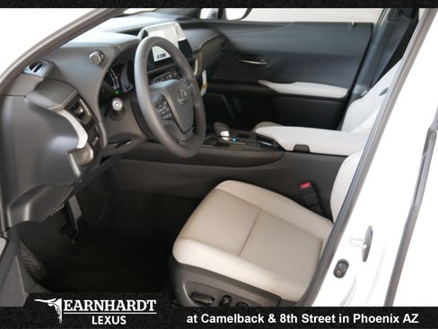 New 2026 Lexus UX 300h FWD image 4