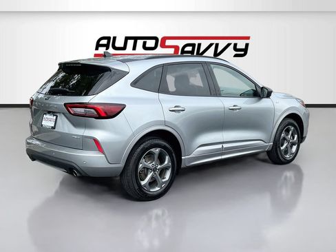 Used 2024 Ford Escape ST-Line w/ Tech Pack #1 AWD/4WD image 7