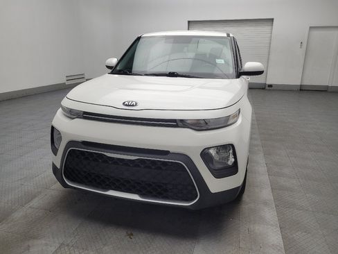 Used 2020 Kia Soul LX FWD image 15