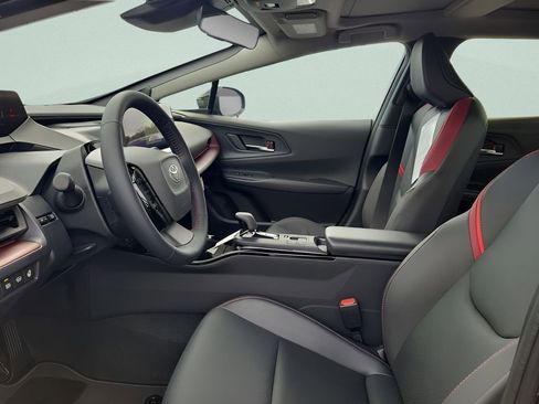 New 2026 Toyota Prius Plug-In Hybrid FWD image 19