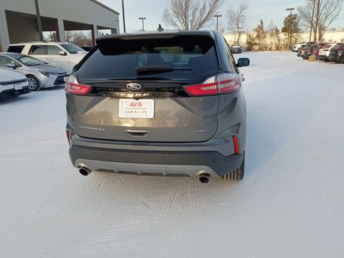 Used 2024 Ford Edge Titanium image 10
