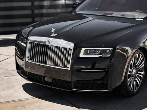 Used 2023 Rolls-Royce Ghost AWD/4WD image 7