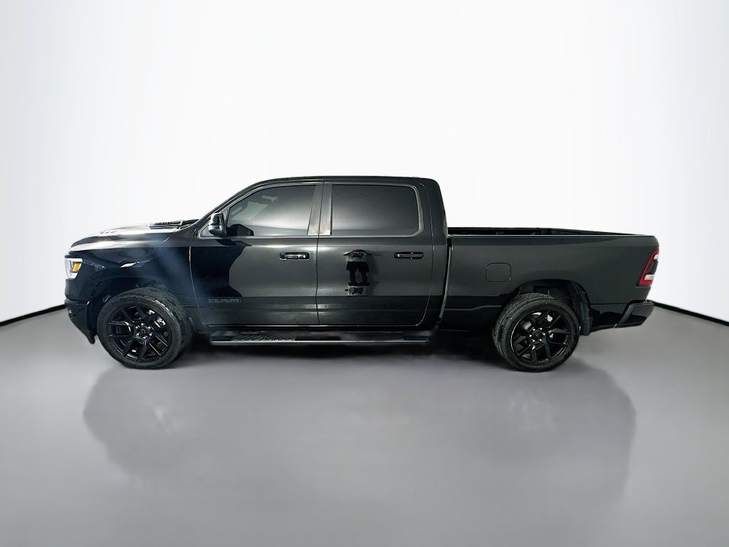 Used 2024 RAM 1500 Laramie AWD/4WD image 4