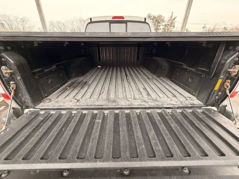 Used 2013 Toyota Tacoma 4x4 Double Cab w/ SR5 Pkg image 19