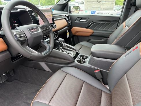 New 2026 GMC Canyon AT4 w/ Technology Plus Package AWD/4WD image 19