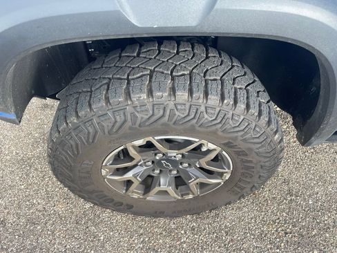 Used 2025 Chevrolet Colorado ZR2 AWD/4WD image 22