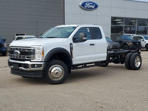 New 2026 Ford F450 XL w/ XL Chrome Package image 27