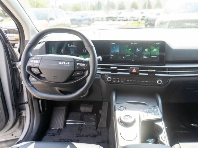 Certified 2026 Kia Sportage EX AWD/4WD image 14
