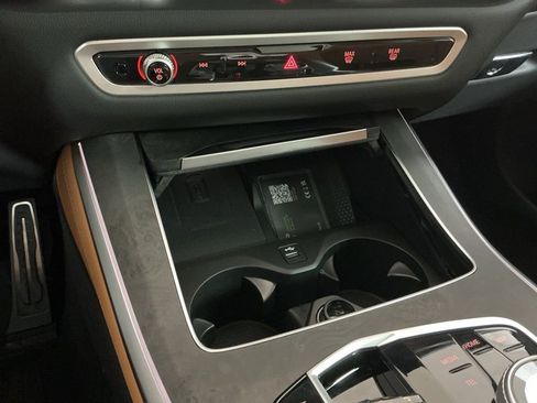 New 2026 BMW X5 xDrive40i w/ Executive Package image 15