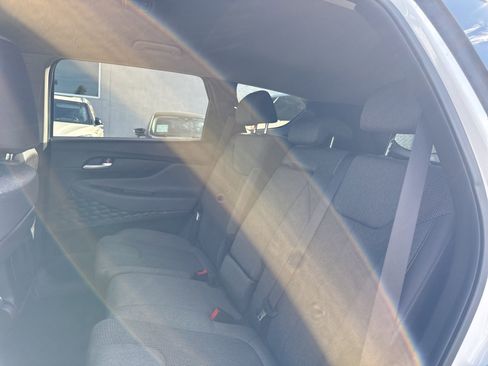 Used 2020 Hyundai Santa Fe SEL image 7