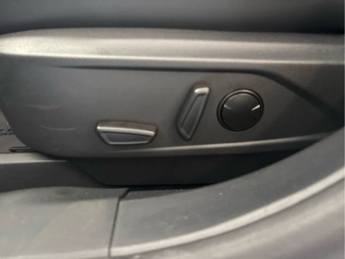 Used 2025 Ford Mustang Mach-E Premium AWD/4WD image 29