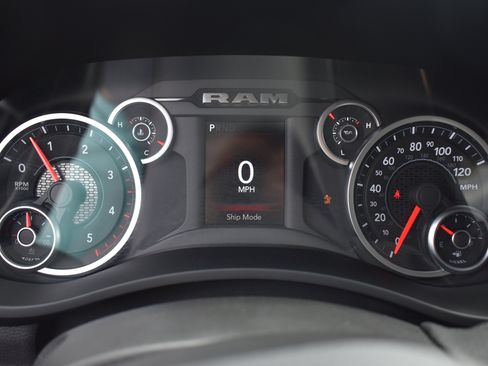 New 2025 RAM 2500 Tradesman image 30