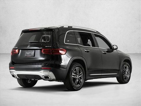 Certified 2026 Mercedes-Benz GLB 250 4MATIC image 5