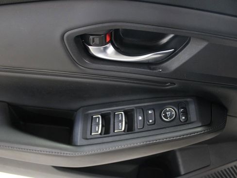Used 2024 Honda Accord Sport image 10