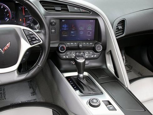 Used 2019 Chevrolet Corvette Stingray w/ 2LT Preferred Equipment Group image 14