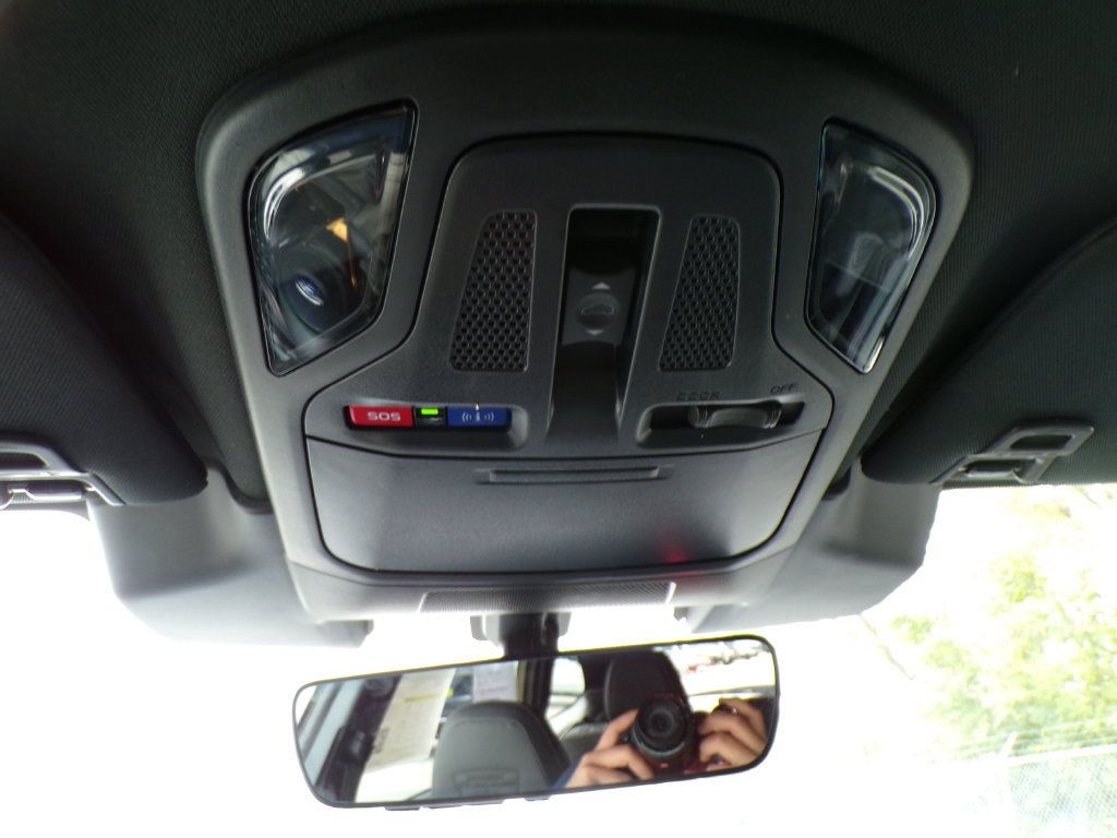 Used 2025 Subaru Outback Wilderness AWD/4WD image 30