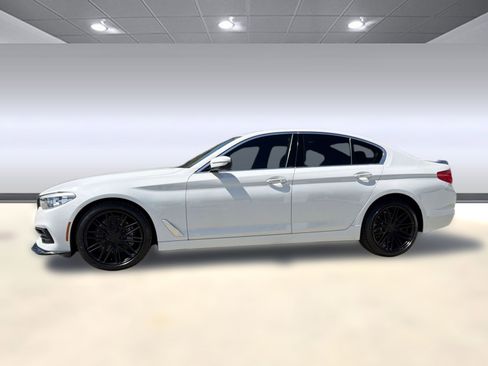 Used 2018 BMW 530i image 2
