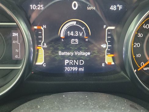 Used 2021 Jeep Wrangler Unlimited Sahara AWD/4WD image 18