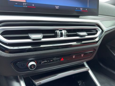 Used 2024 BMW 330i Sedan w/ M Sport Package RWD image 30