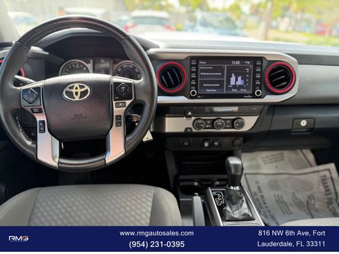 Used 2022 Toyota Tacoma SR5 image 14