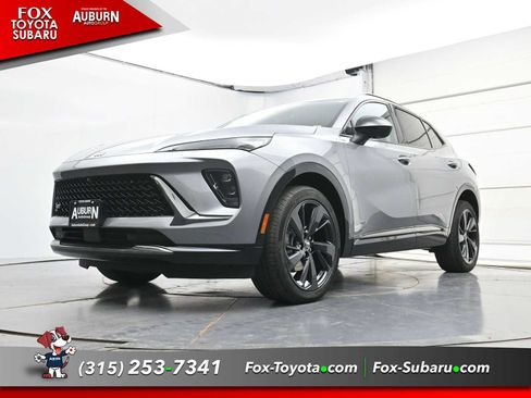 Used 2025 Buick Envision Sport Touring AWD/4WD image 24
