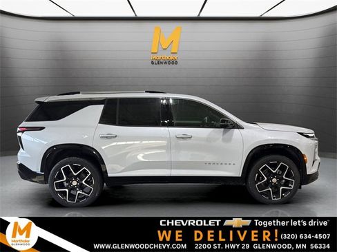 New 2026 Chevrolet Traverse High Country image 1
