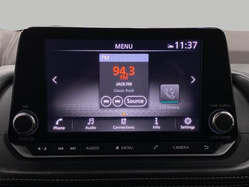 Certified 2023 Nissan Rogue SV image 21