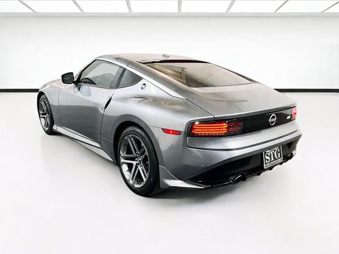 Used 2024 Nissan Z Sport w/ Floor Mat Package RWD image 6