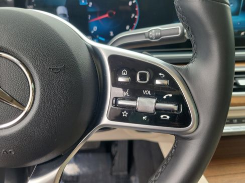 Used 2023 Mercedes-Benz GLE 350 image 26