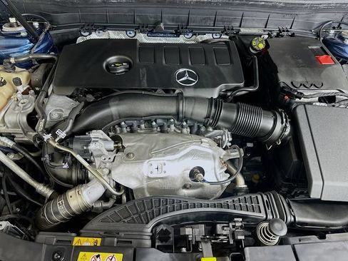 Used 2022 Mercedes-Benz GLB 250 image 31