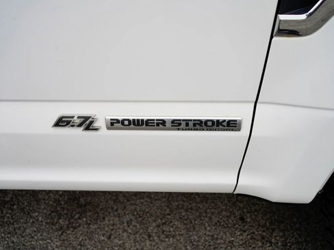 Used 2020 Ford F250 XLT w/ XLT Value Package AWD/4WD image 13