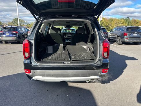 Used 2022 Hyundai Palisade SEL w/ Convenience Package image 11