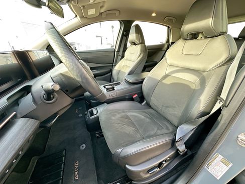 Used 2023 Nissan Ariya ENGAGE image 13